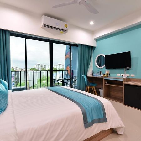 T2 Jomtien Pattaya Hotel Kültér fotó