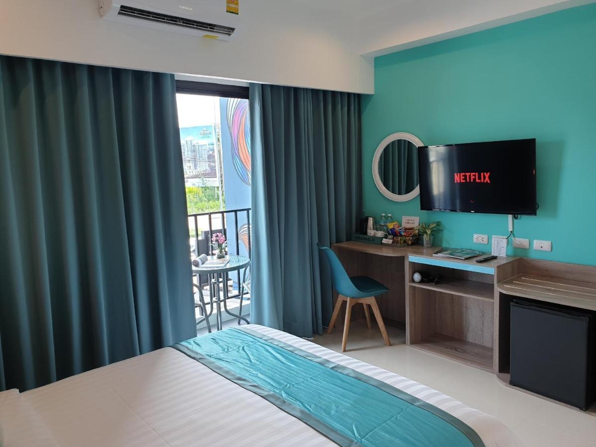 T2 Jomtien Pattaya Hotel Kültér fotó