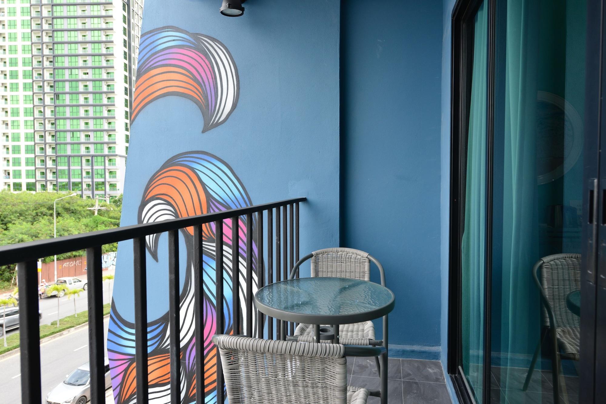 T2 Jomtien Pattaya Hotel Kültér fotó