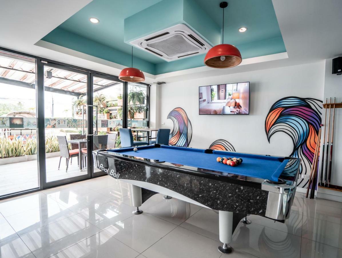 T2 Jomtien Pattaya Hotel Kültér fotó